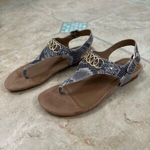 Earth Origins Leather Thong Sandals - Mendy - Size 7.5